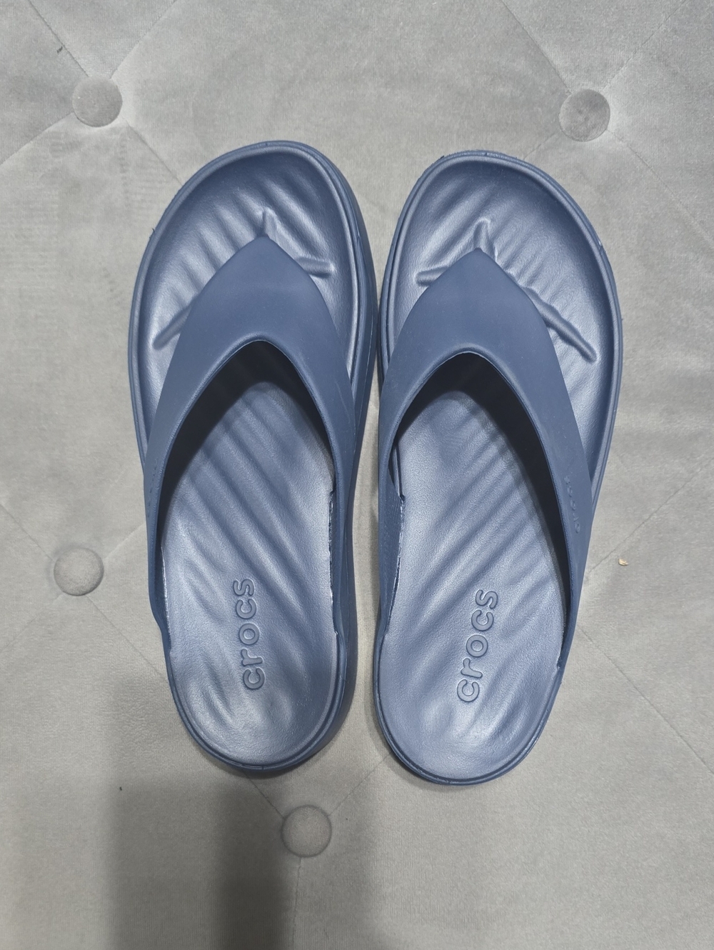 CROCS Women Platform Navy Blue Foam Flip Sandals